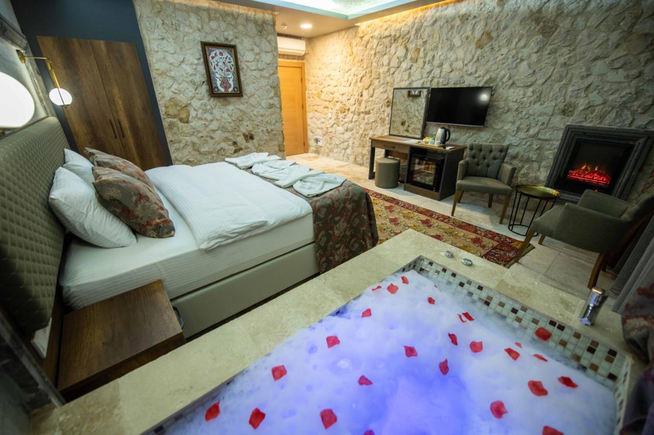 אוצ'יסר Ahiyan Hotel מראה חיצוני תמונה
