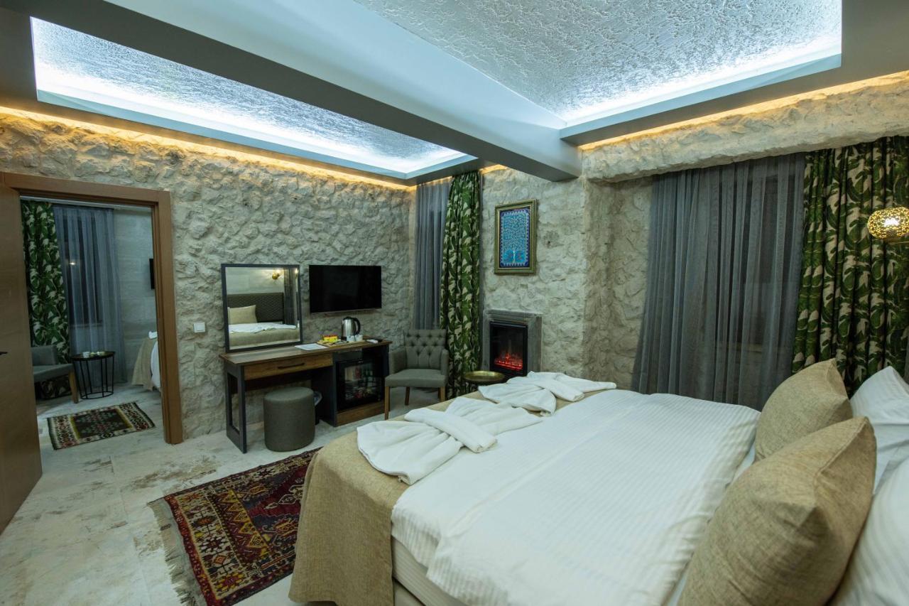אוצ'יסר Ahiyan Hotel מראה חיצוני תמונה