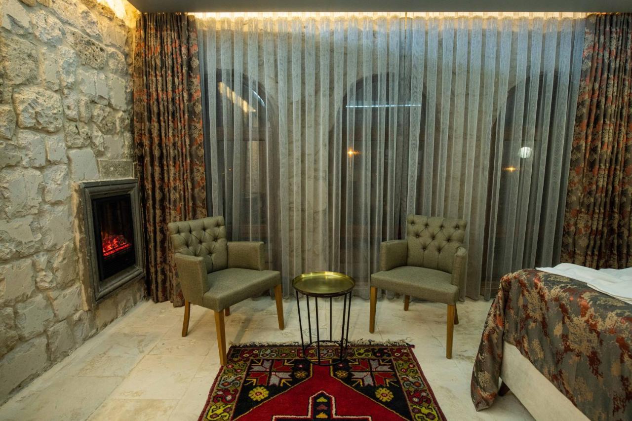 אוצ'יסר Ahiyan Hotel מראה חיצוני תמונה