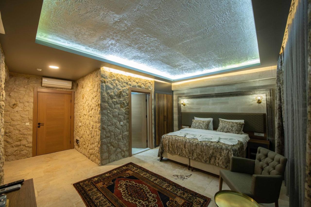 אוצ'יסר Ahiyan Hotel מראה חיצוני תמונה