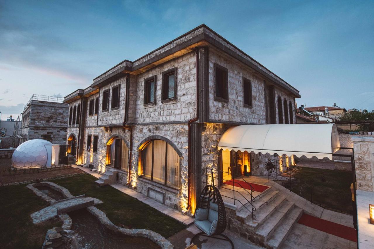 אוצ'יסר Ahiyan Hotel מראה חיצוני תמונה