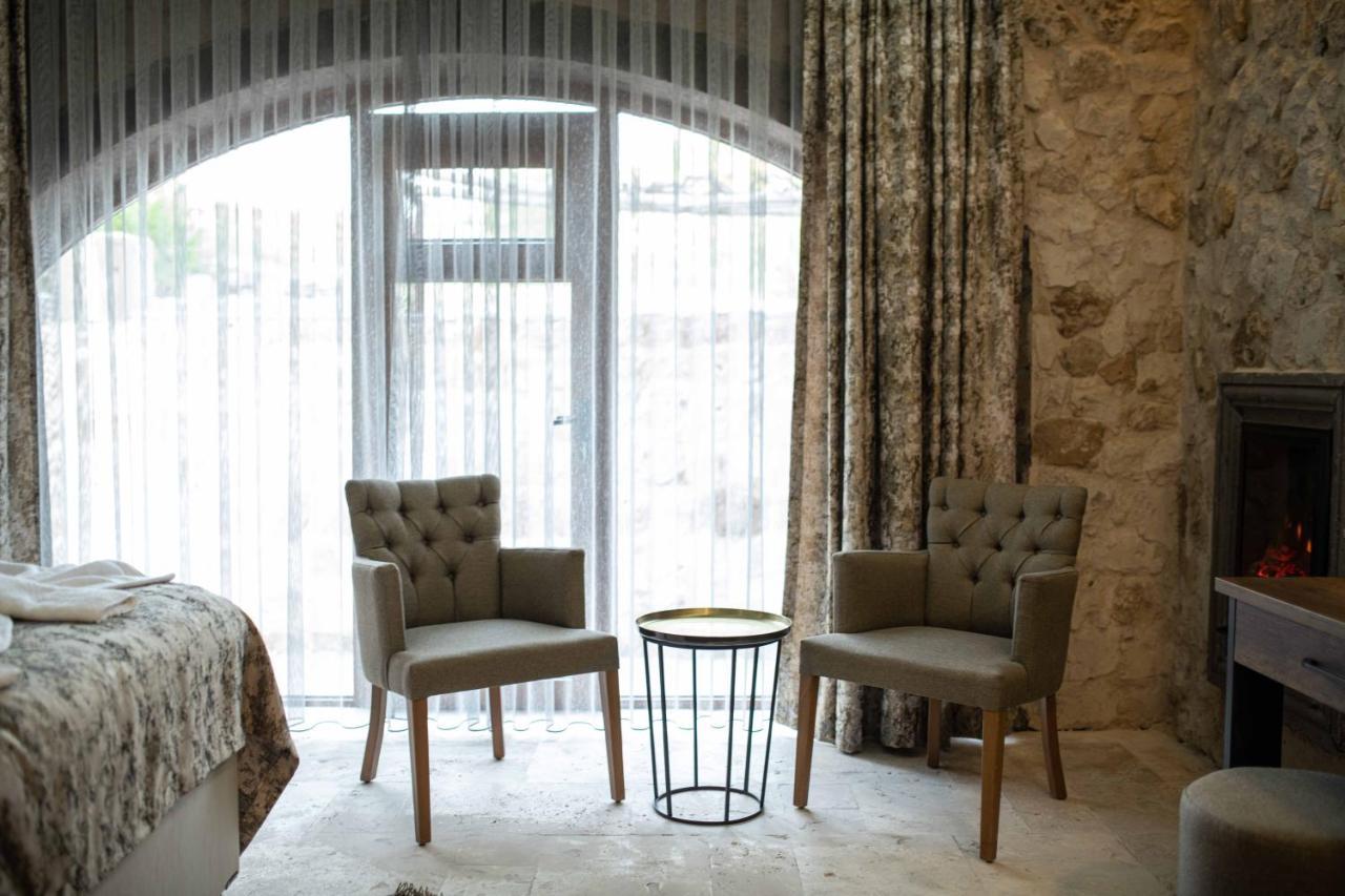 אוצ'יסר Ahiyan Hotel מראה חיצוני תמונה