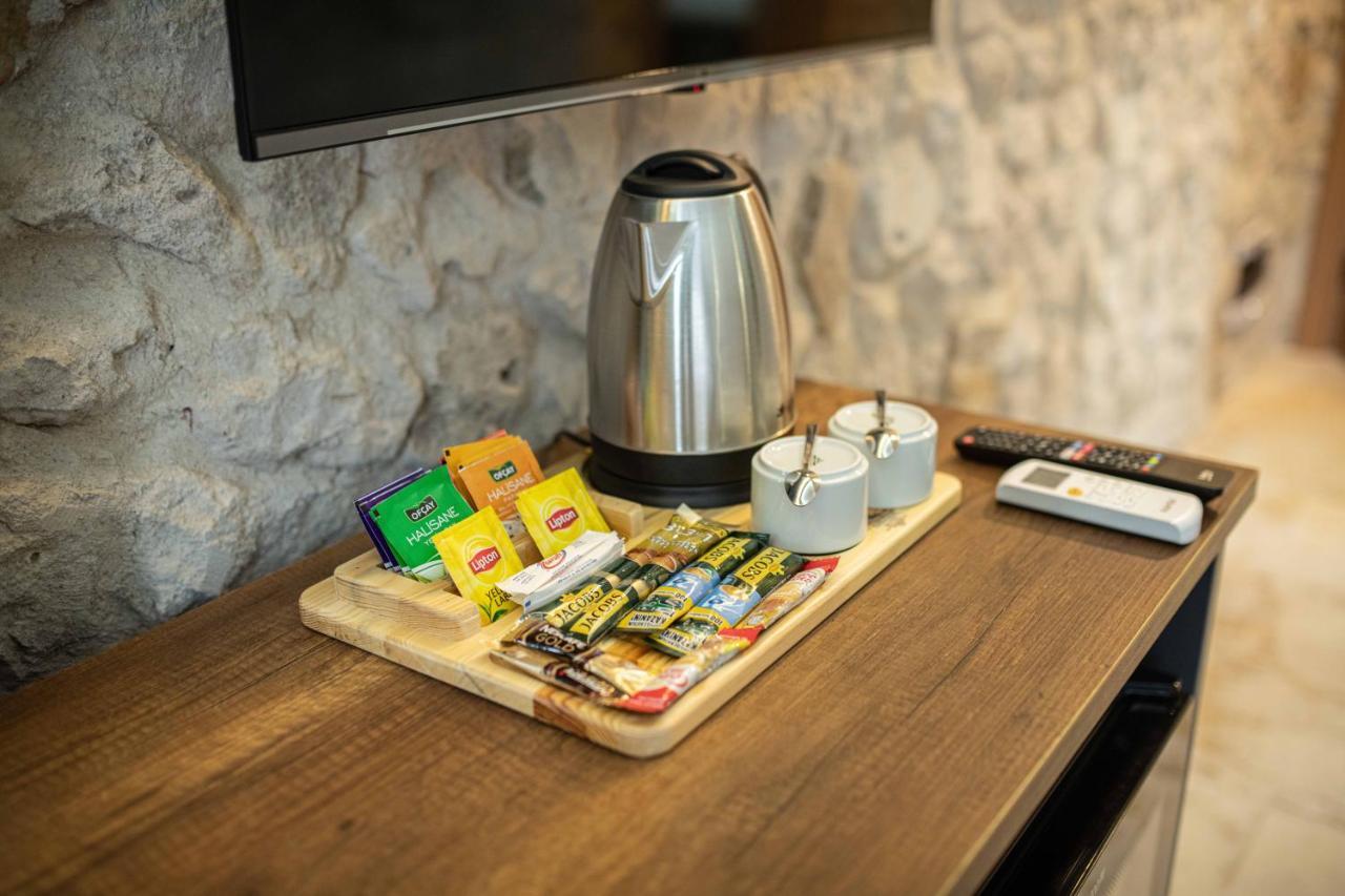 אוצ'יסר Ahiyan Hotel מראה חיצוני תמונה
